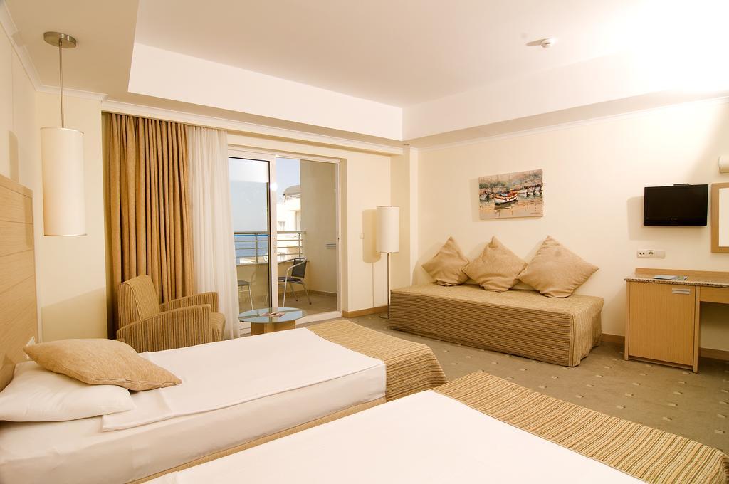 Sealight Resort Hotel Kusadası Rum bild