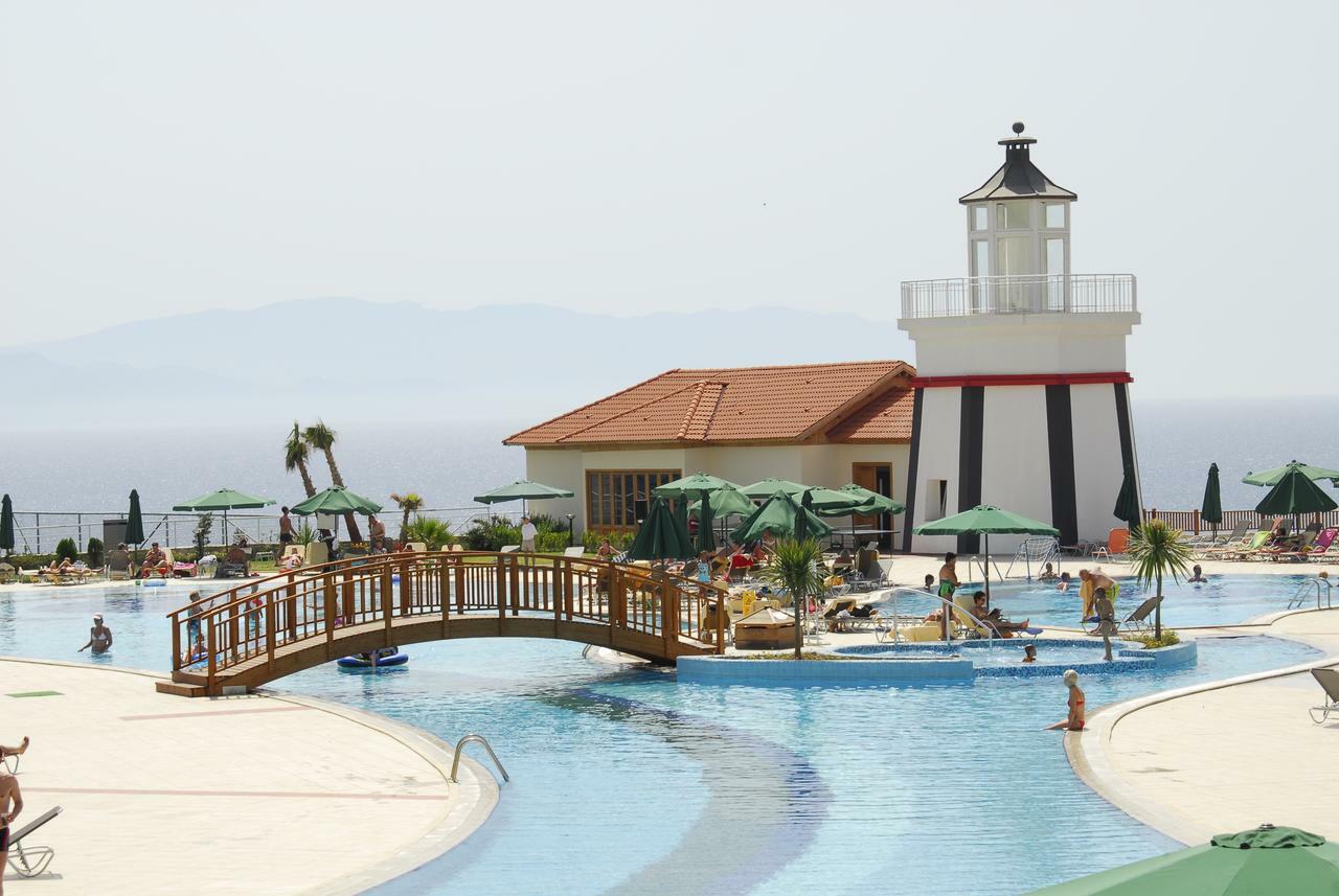 Sealight Resort Hotel Kusadası Exteriör bild