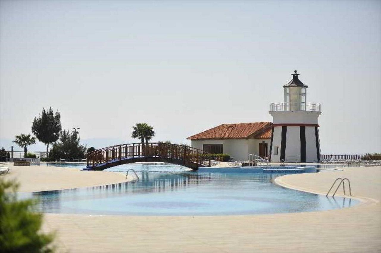 Sealight Resort Hotel Kusadası Exteriör bild